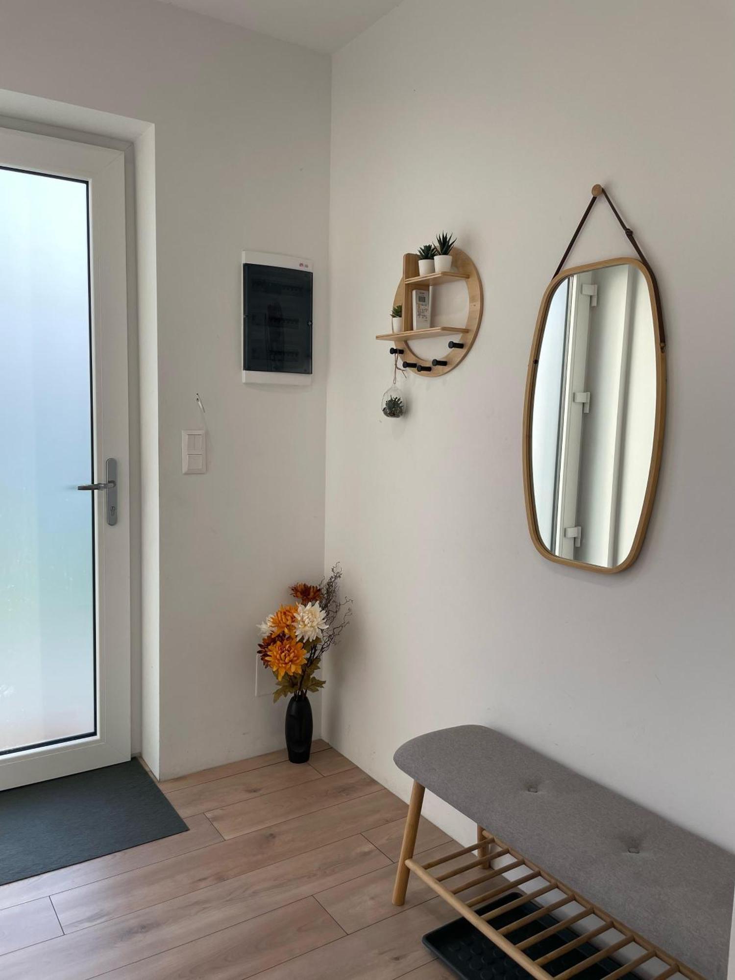 Klimatizovany Apartmanovy Dom, S Virivkou, 1B Senec Extérieur photo